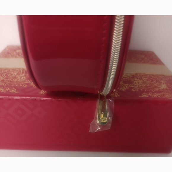 NIB DIOR RED PATENT VANITY CASE - Picture 4 of 14